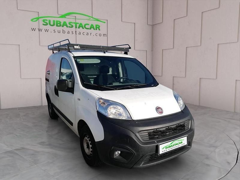 Usado Fiat Fiorino 80 CV (58 kW) 2019 Blanco Monovolumen