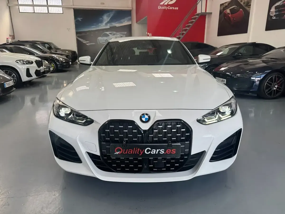 Begagnad BMW 420 M Sport 190 HK (139 kW) 2022 Vit Sportkupé