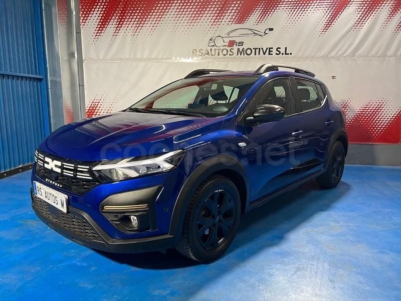 Usado Dacia Sandero Essentiel 101 CV (74 kW) 2024 Azul Berlina