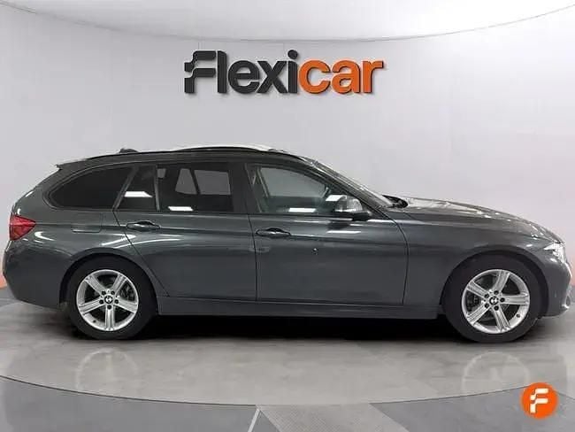Używany BMW 320 190 KM (139 kW) 2018 Szary Kombi