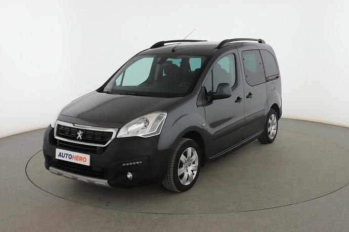 Gris Usado 2016 Peugeot Partner Outdoor Monovolumen | 12.799 € (Un poco caro) - Imagen 1/3