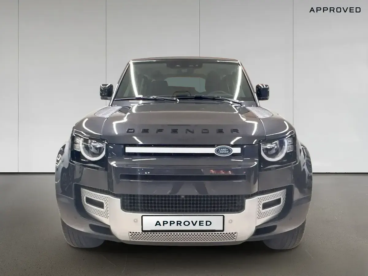 Usado Land Rover Defender S 249 HP (183 kW) 2025 Cinzento SUV
