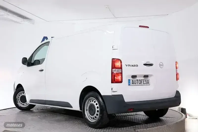 Usado Opel Vivaro-e Combi 100 kW (136 CV) 2022 Blanco Van
