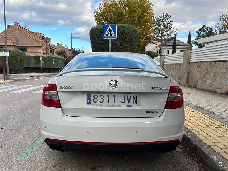 Usado Skoda Octavia RS 230 HP (169 kW) 2016 Branco Citadino