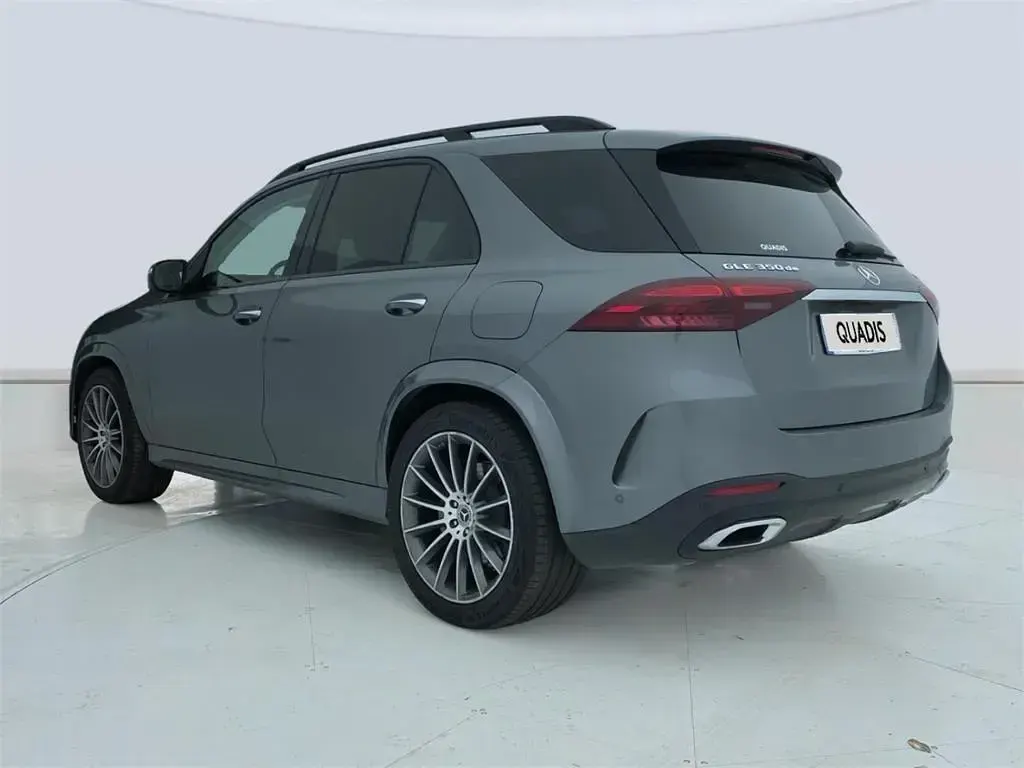 Usado Mercedes GLE350 de 333 CV (244 kW) 2025 Gris selenita SUV