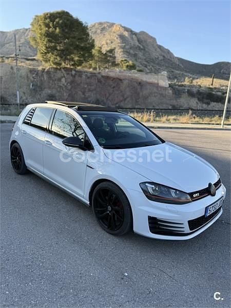 Usado VW Golf VII GTI 220 CV (161 kW) 2015 Blanco Berlina
