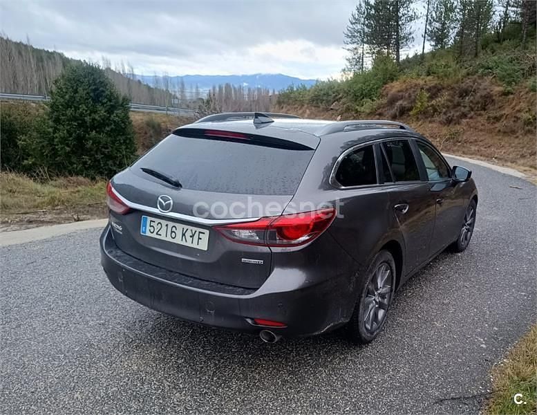 Usado Mazda 6 150 CV (110 kW) 2019 Gris / plata Familiar