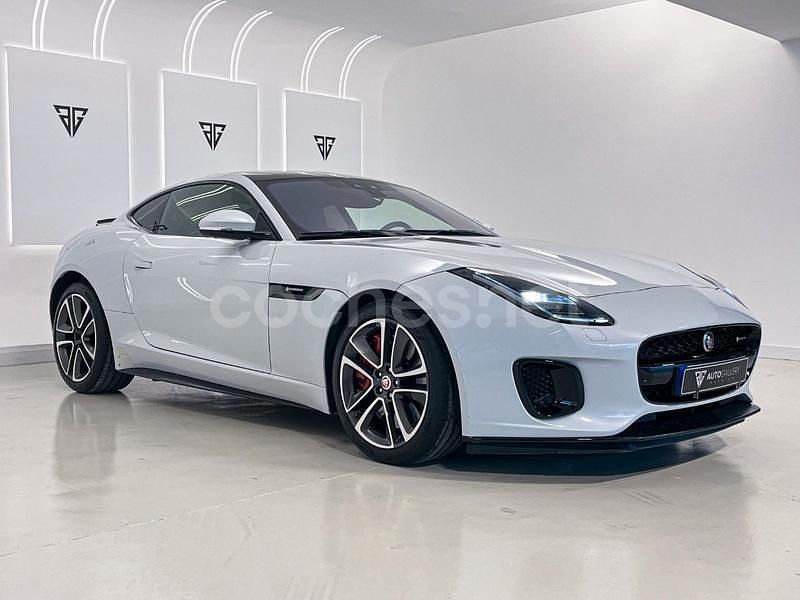 Usado Jaguar F-Type R-Dynamic 340 CV (250 kW) 2020 Blanco Coupe
