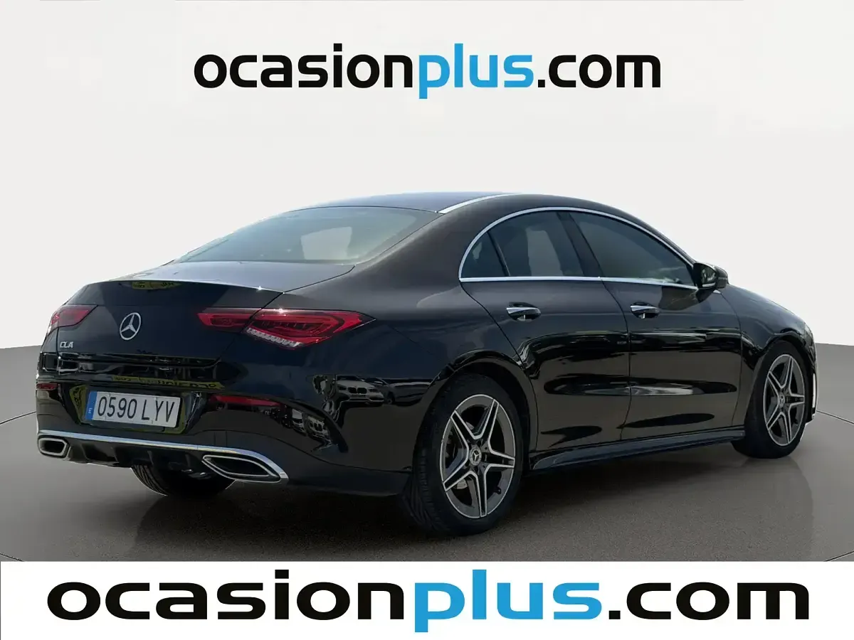 Usado Mercedes CLA180 136 CV (100 kW) 2022 Negro Coupe
