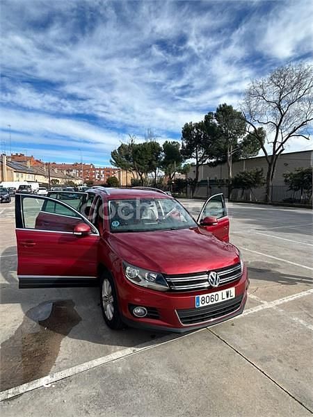 Usado VW Tiguan Advance 150 CV (110 kW) 2016 Rojo SUV