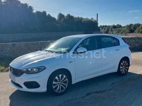 Blanco Usado 2017 Fiat Tipo Easy Berlina | 9395 € (Buen precio) - Imagen 1/4