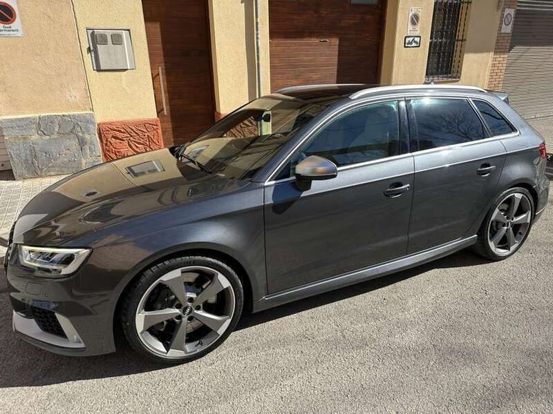 Gris Usado 2020 Audi RS3 Sportback Advanced Utilitario | 45.000 € (Precio justo) - Imagen 1/4