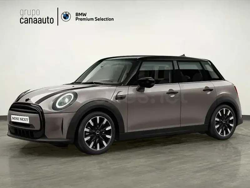 Usado Mini ONE 102 CV (75 kW) 2022 Gris / plata Utilitario