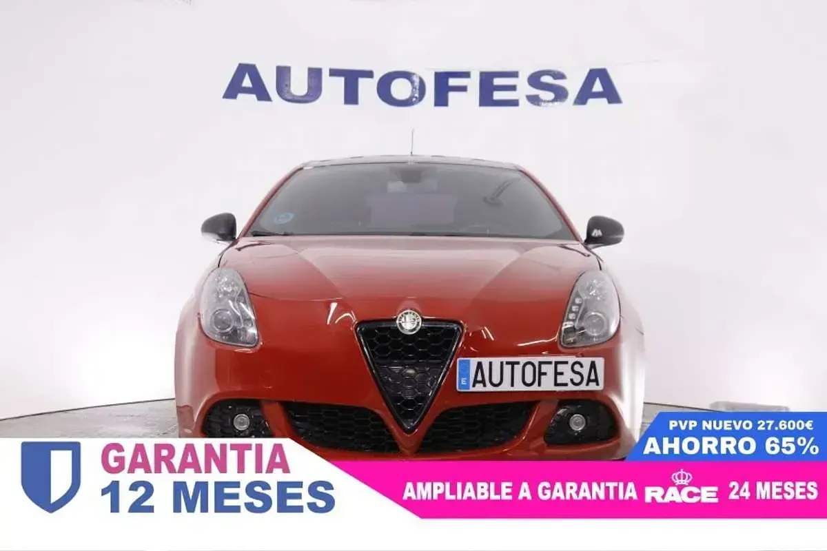 Usado Alfa Romeo Giulietta Progression 105 CV (77 kW) 2014 Rojo Utilitario