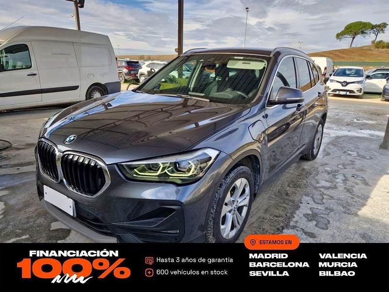 Gris Usado 2022 BMW X1 Advantage SUV | 21.850 € (Precio justo) - Imagen 1/4