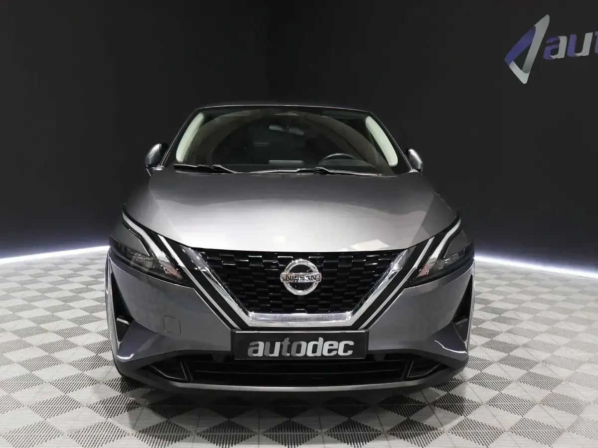 Usado Nissan Qashqai Acenta 158 CV (116 kW) 2022 Gris SUV