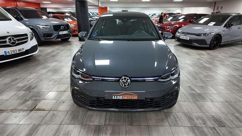Usado VW Golf VIII GTE 245 CV (180 kW) 2021 Gris Utilitario