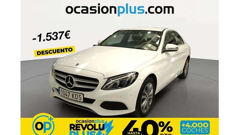 Usado Mercedes C220 Avantgarde 170 HP (125 kW) 2017 Branco Sedan