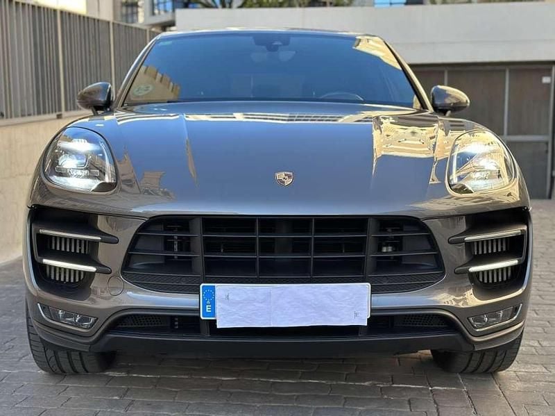 Usado Porsche Macan Turbo 441 CV (324 kW) 2018 Gris SUV