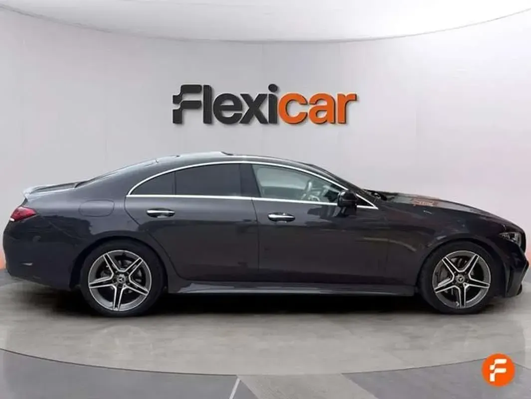 Usado Mercedes C220 194 CV (142 kW) 2022 Gris Coupe