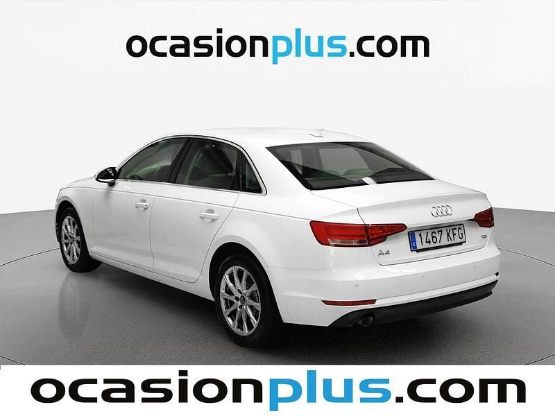 Usado Audi A4 Advanced 150 HP (110 kW) 2017 Branco Sedan