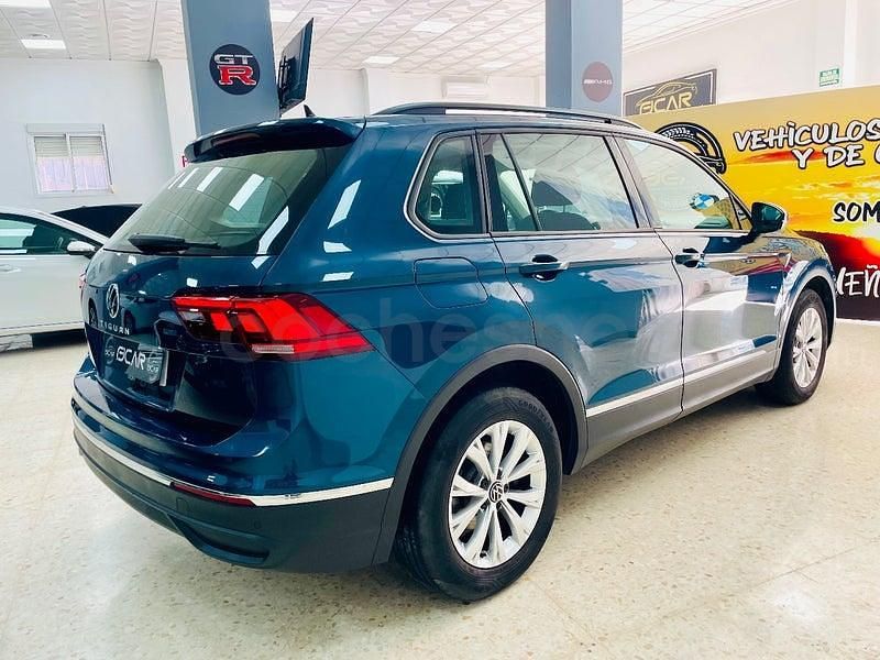 Usado VW Tiguan Life 122 CV (89 kW) 2021 Azul SUV