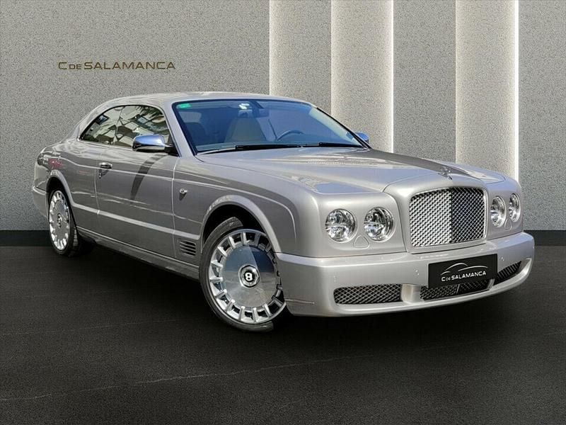 Usado Bentley Brooklands 537 CV (394 kW) 2009 Plata metalizado Berlina