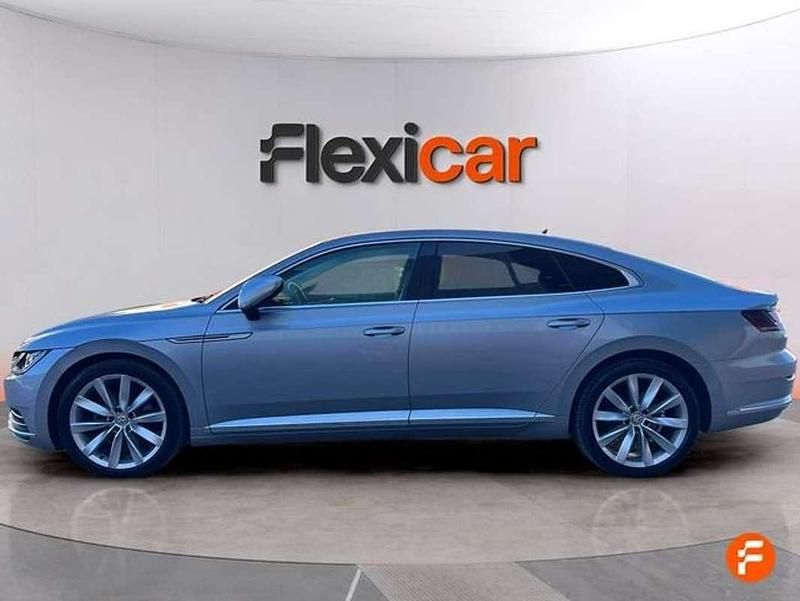 Usado VW Arteon Elegance 150 CV (110 kW) 2018 Gris Utilitario