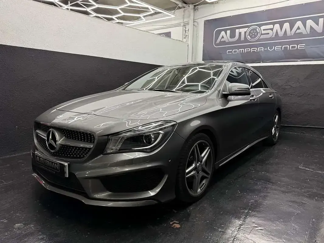 Occasion Mercedes CLA200 AMG line 136 PK (100 kW) 2015 Grijs Sedan