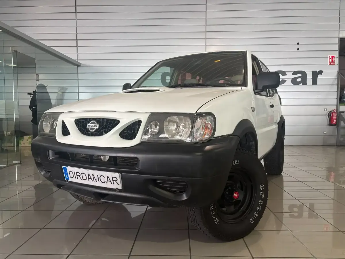 Usado Nissan Terrano 125 CV (91 kW) 2003 SUV