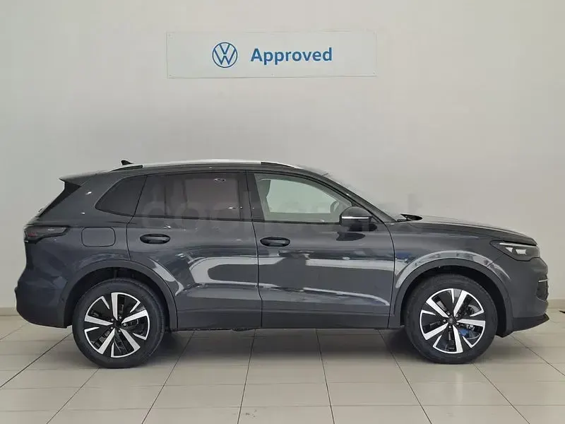 Nuevo VW Tiguan 204 CV (150 kW) 2026 Gris / plata SUV