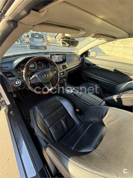 Käytetty Mercedes E250 Elegance 204 HP (150 kW) 2010 Harmaa Avoauto