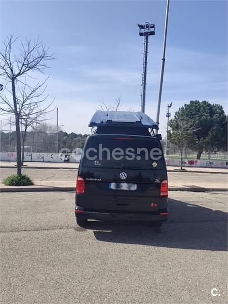 Usado VW Caravelle Comfortline 150 CV (110 kW) 2016 Negro Van