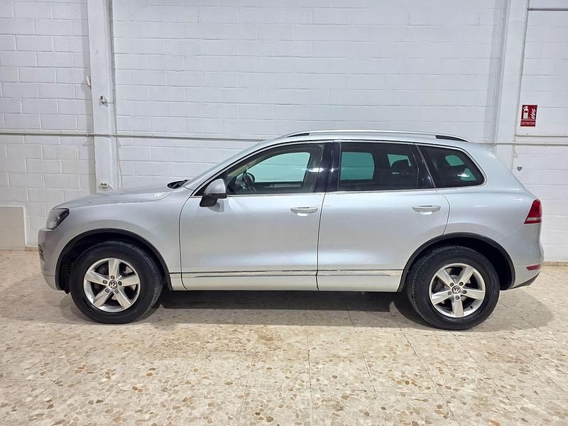 Usado VW Touareg 245 CV (180 kW) 2012 Blanco SUV