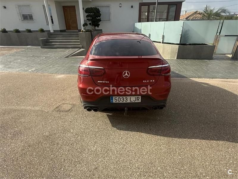 Usado Mercedes GLC43 AMG 367 CV (269 kW) 2020 Granate Coupe