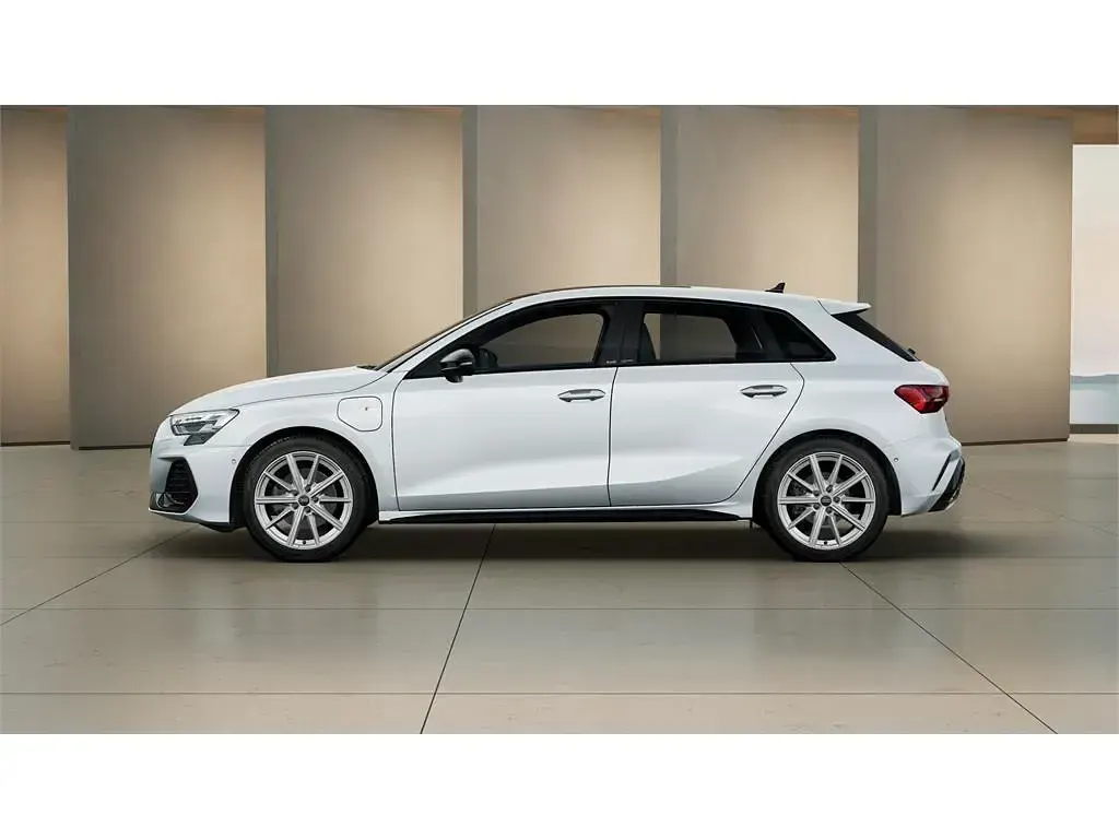 Nuevo Audi Q3 Advanced 272 CV (200 kW) 2026 Blanco arkona SUV