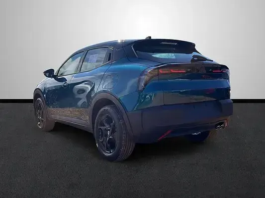 Nuevo Alfa Romeo Junior 156 CV (114 kW) 2025 SUV