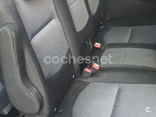 Usado Mazda 5 Active 143 CV (105 kW) 2007 Blanco Monovolumen