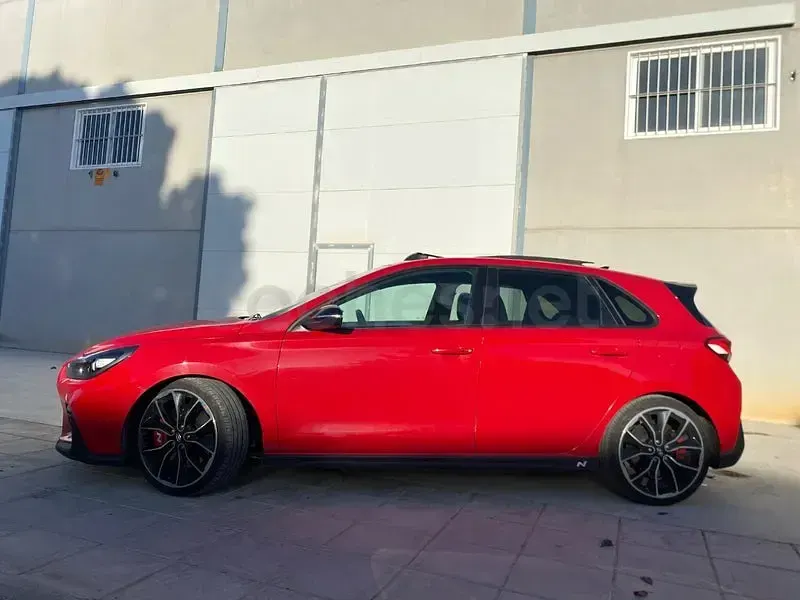 Usado Hyundai i30 N Performance 275 CV (202 kW) 2019 Rojo Berlina