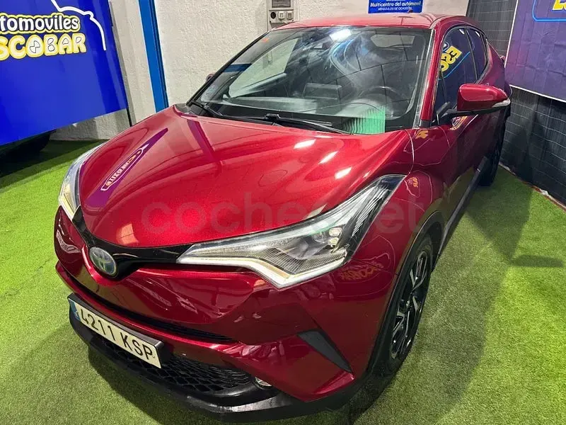 Usado Toyota C-HR Advance 122 CV (89 kW) 2018 Granate SUV