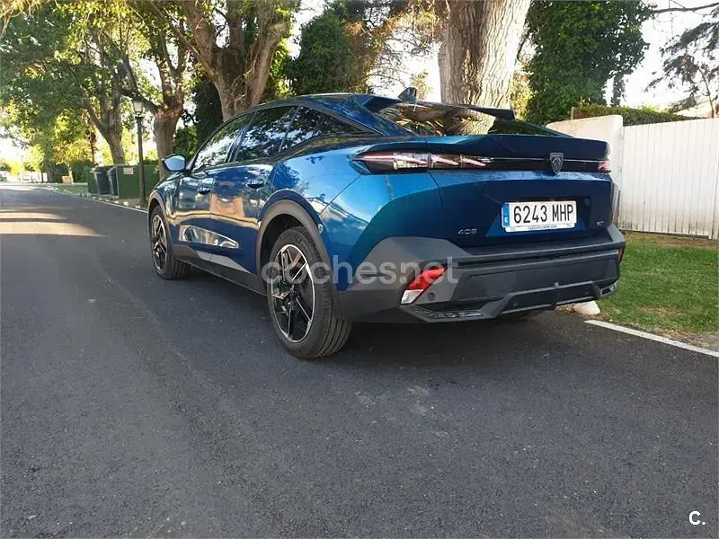 Usado Peugeot 408 Allure 130 CV (95 kW) 2023 Azul SUV