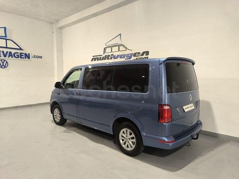 Usado VW Caravelle Trendline 114 CV (83 kW) 2016 Azul Van