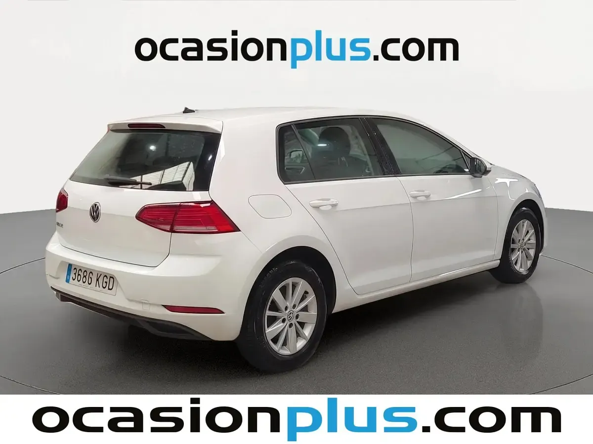Usado VW Golf VII Business 116 CV (85 kW) 2017 Blanco Utilitario