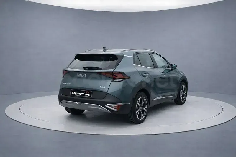 Usado Kia Sportage 150 CV (110 kW) 2022 Verde SUV
