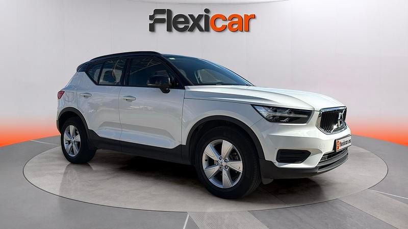 Usado Volvo XC40 Inscription 163 CV (119 kW) 2019 Blanco SUV