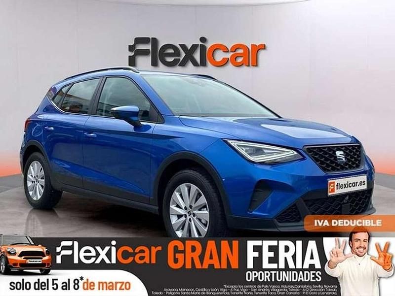 Usado Seat Arona Style 116 CV (85 kW) 2024 Azul SUV
