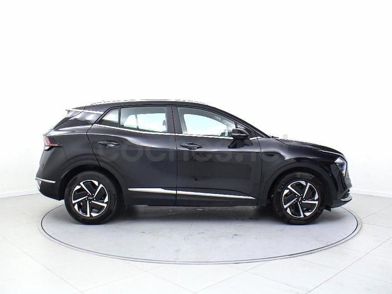 Käytetty Kia Sportage 150 HP (110 kW) 2022 Musta Katumaasturi