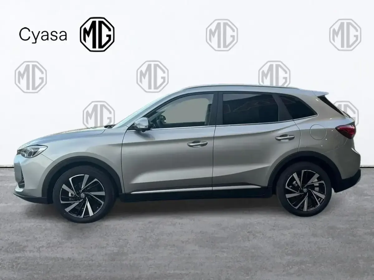 Usado MG ZS Luxury 197 CV (144 kW) 2025 Otro SUV