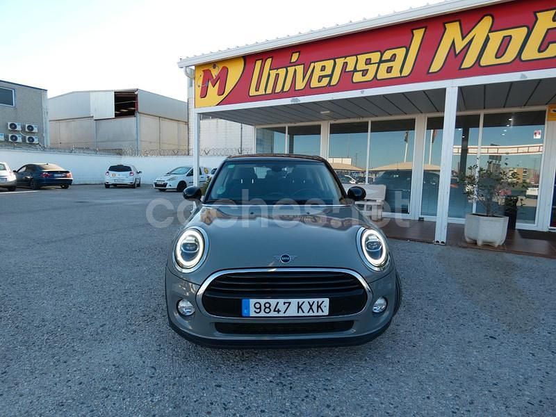 Usado Mini Cooper 136 CV (100 kW) 2019 Gris / plata Utilitario