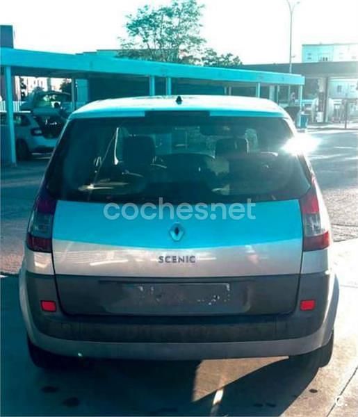 Gris / plata Usado 2006 Renault Scénic II Exception Monovolumen | 2300 € (Buen precio) - Imagen 1/4